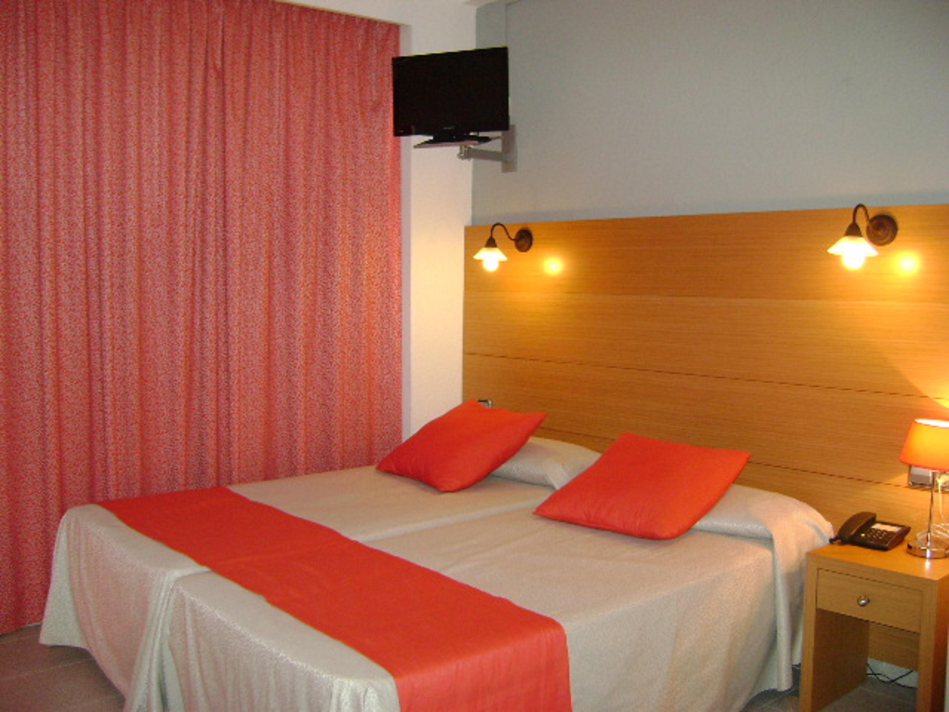Apartamentos Isla Del Sol Can Pastilla  Dış mekan fotoğraf