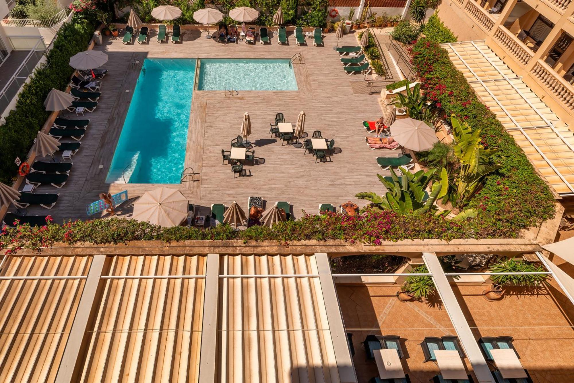 Apartamentos Isla Del Sol Can Pastilla  Dış mekan fotoğraf