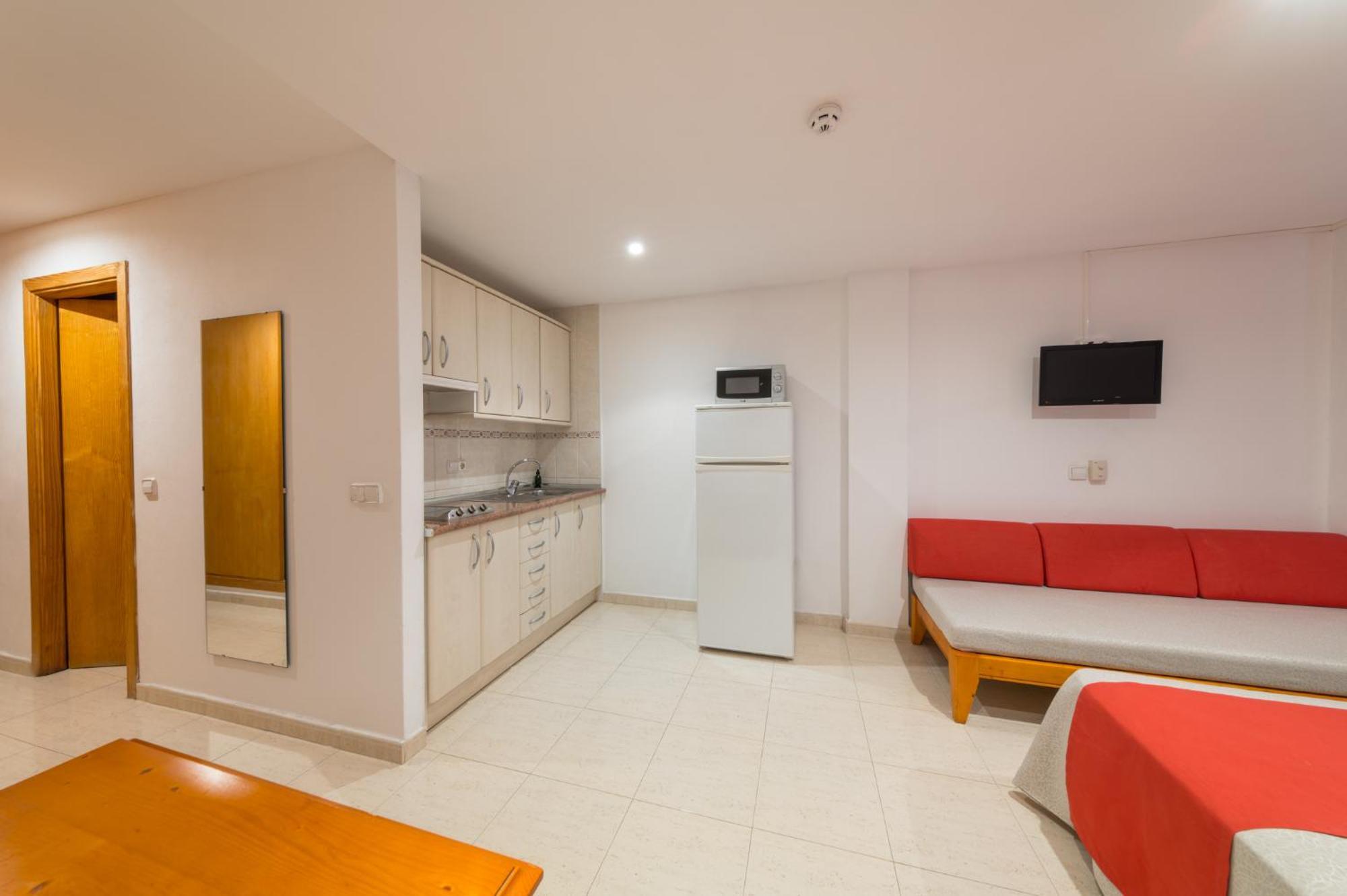 Apartamentos Isla Del Sol Can Pastilla  Oda fotoğraf