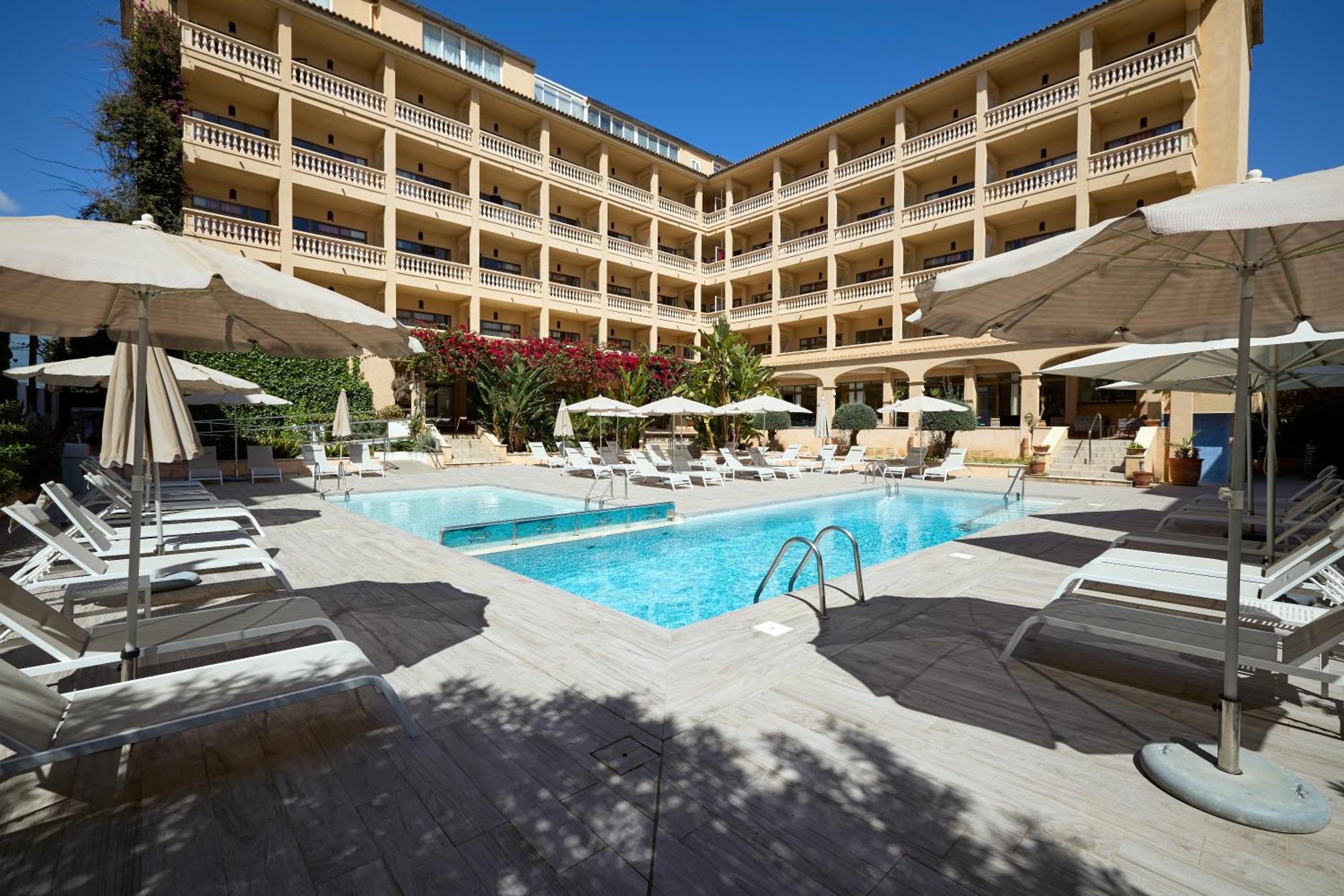Apartamentos Isla Del Sol Can Pastilla  Dış mekan fotoğraf