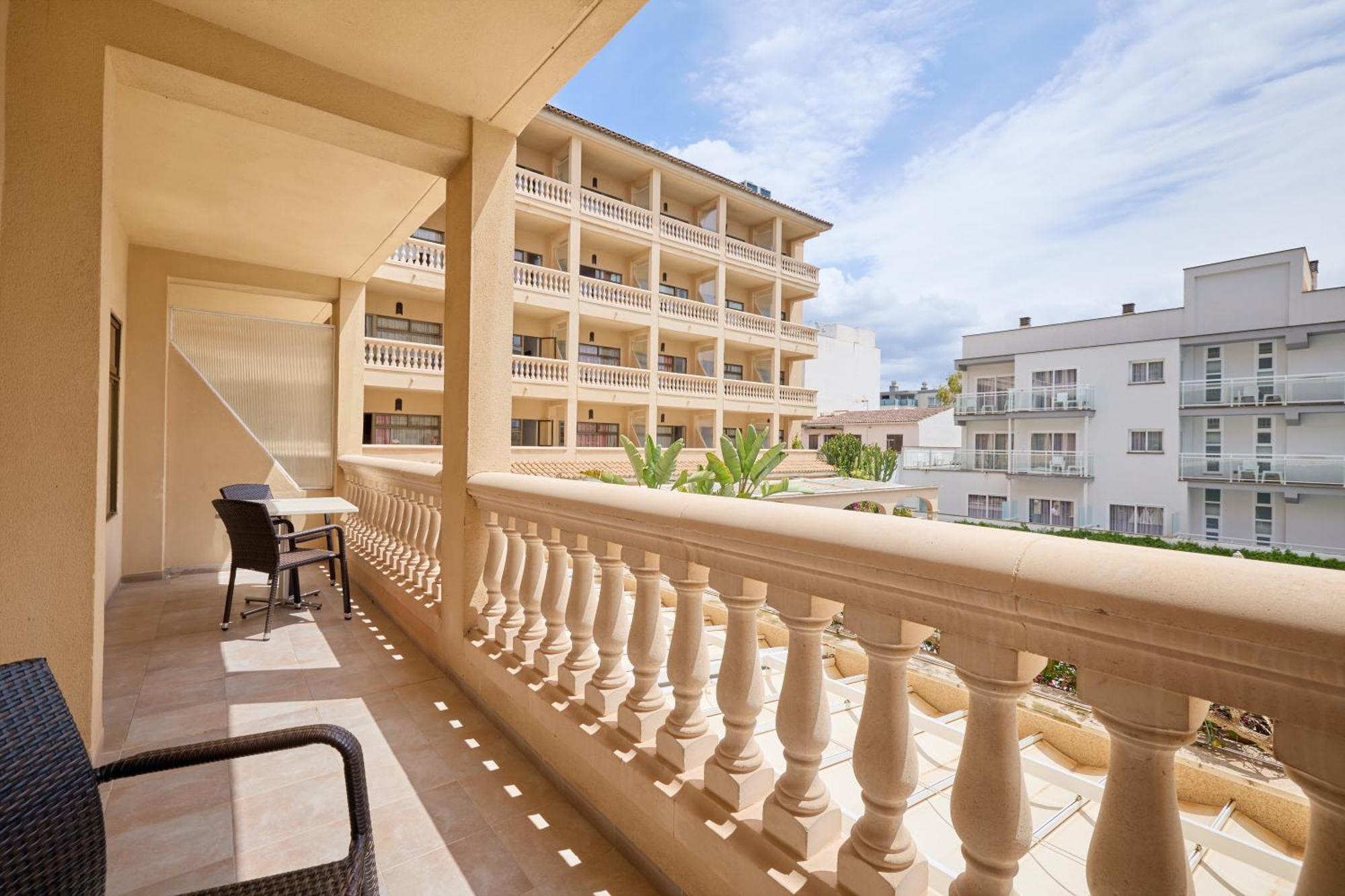 Apartamentos Isla Del Sol Can Pastilla  Dış mekan fotoğraf